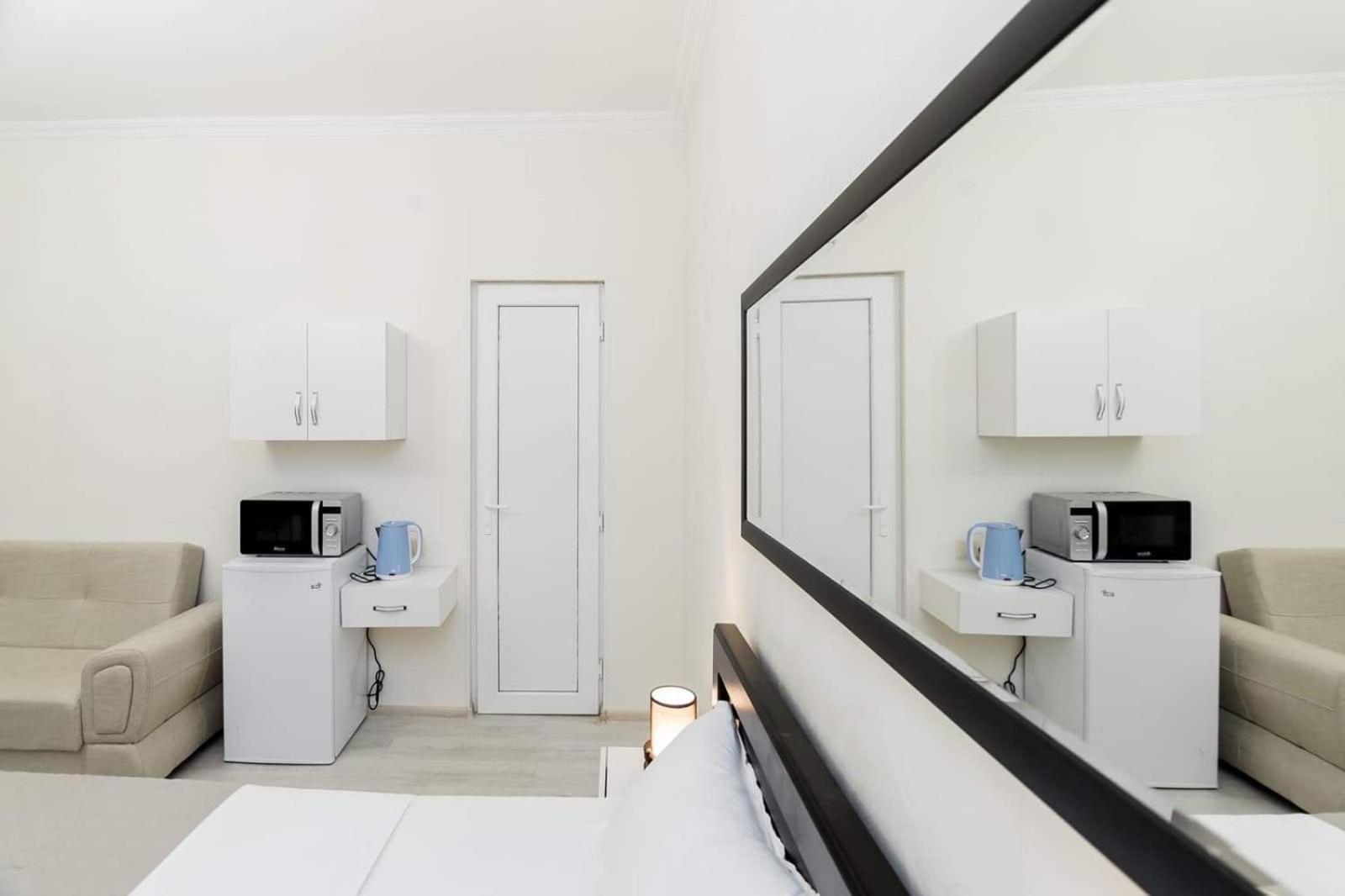 Nina'S Apartaments Тбилиси Экстерьер фото